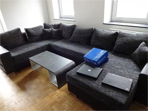 1 Couch inkl. Couchtisch, Hängeschränke , TV-Rack und Regal