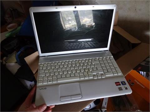 1 Laptop, 