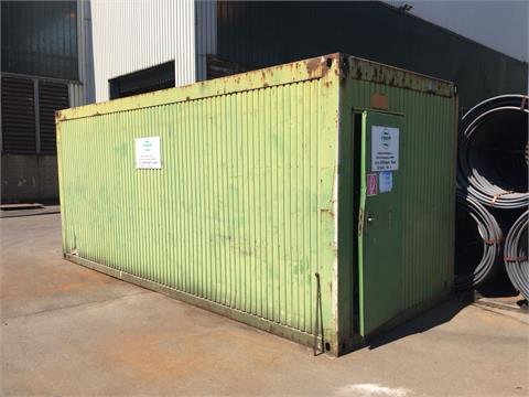 3 Container bestehend aus: