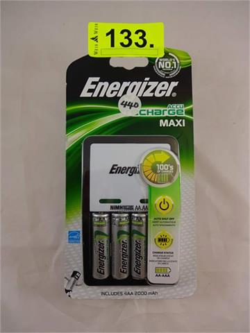 1 Ladegerät mit Akkus von Energizer Maxi